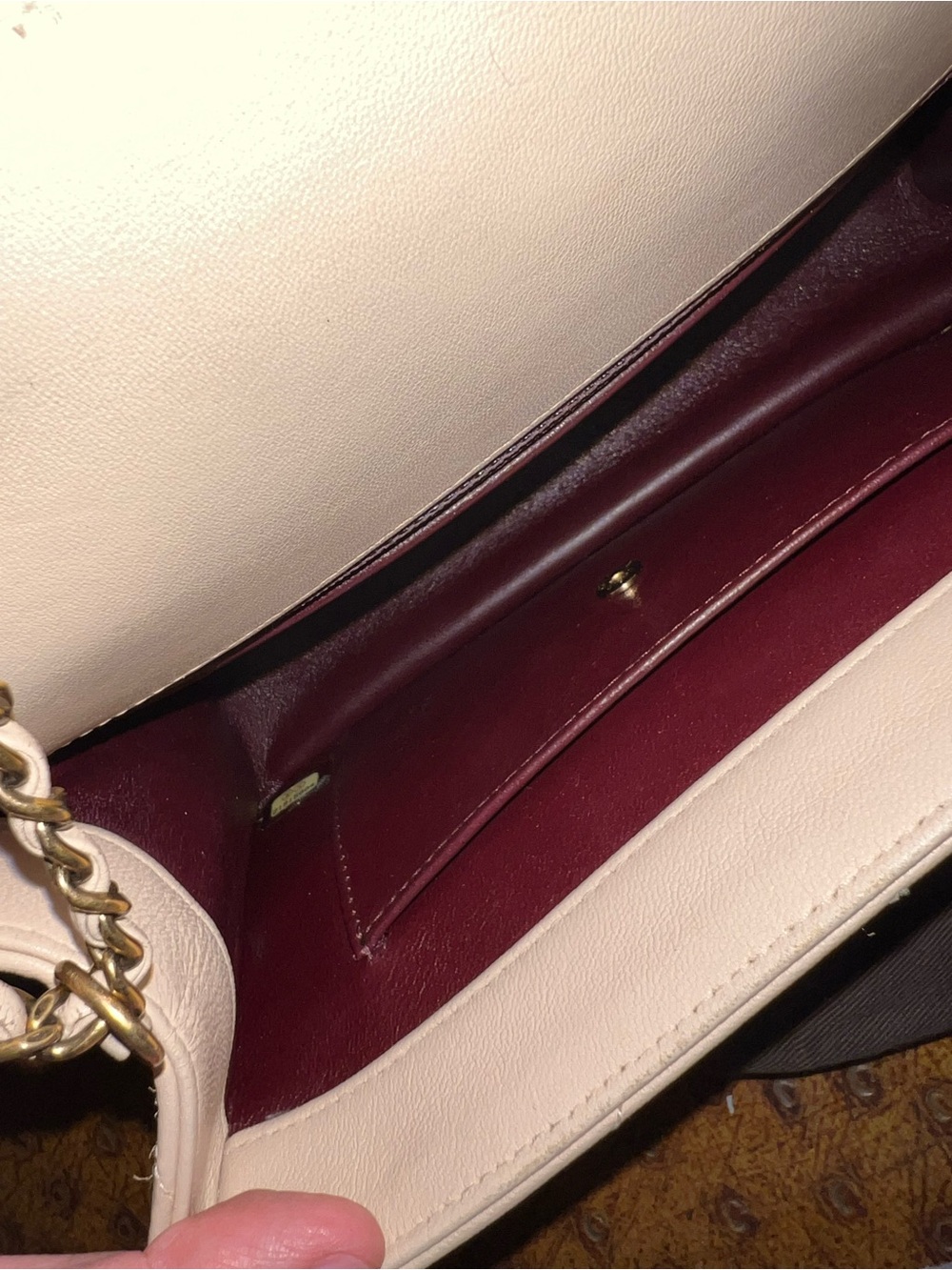 Authentic Chanel Envelop flap - Picture 11 of 16